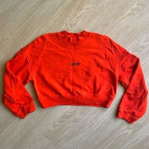 MSGM cropped mini logo sweatshirt in red in size 4